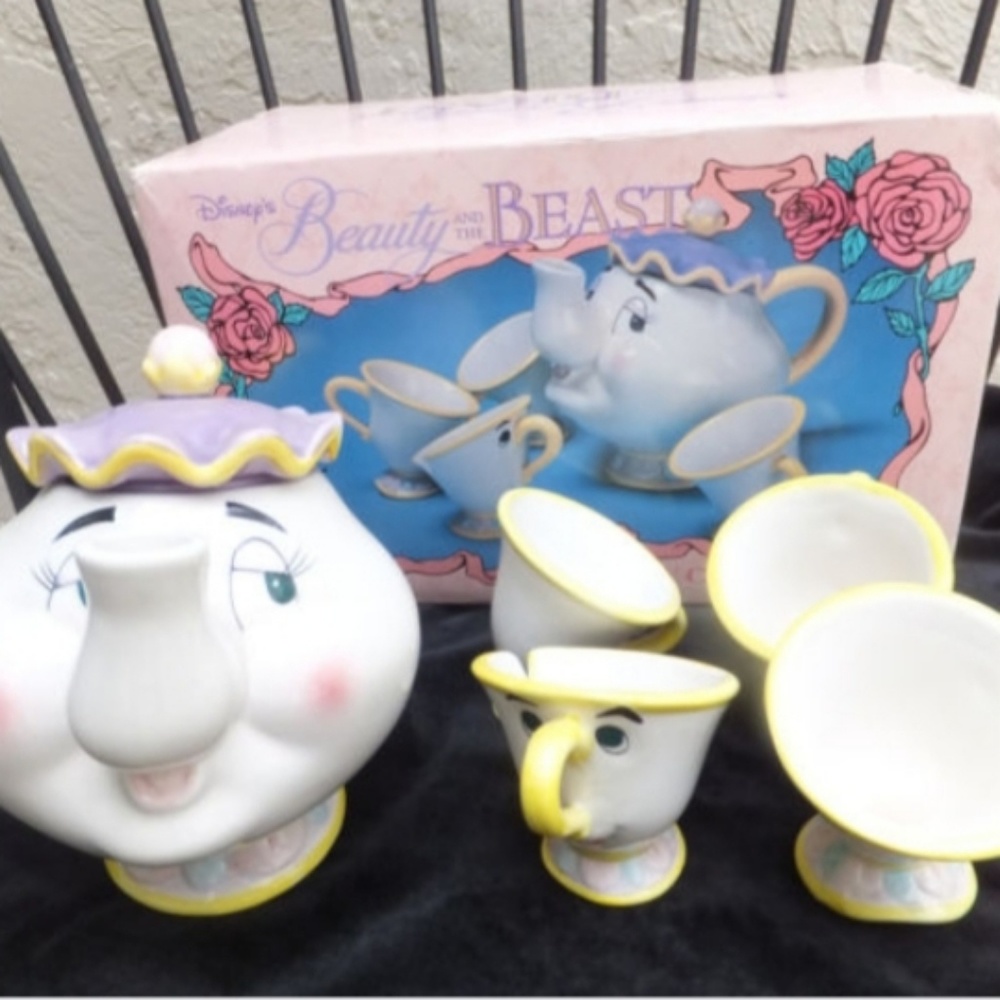 Vintage Disney beauty and tbe beast tea party set